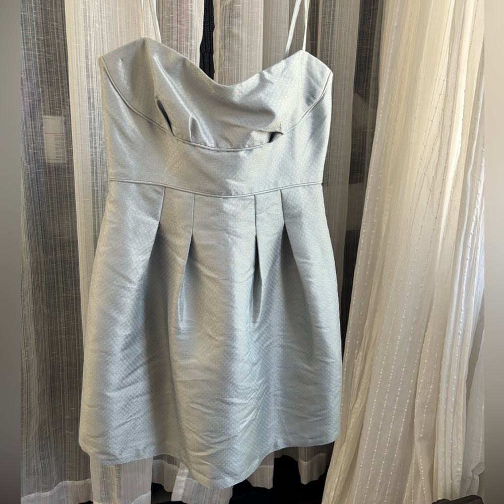 BCBG MAXAZRIA strapless dress